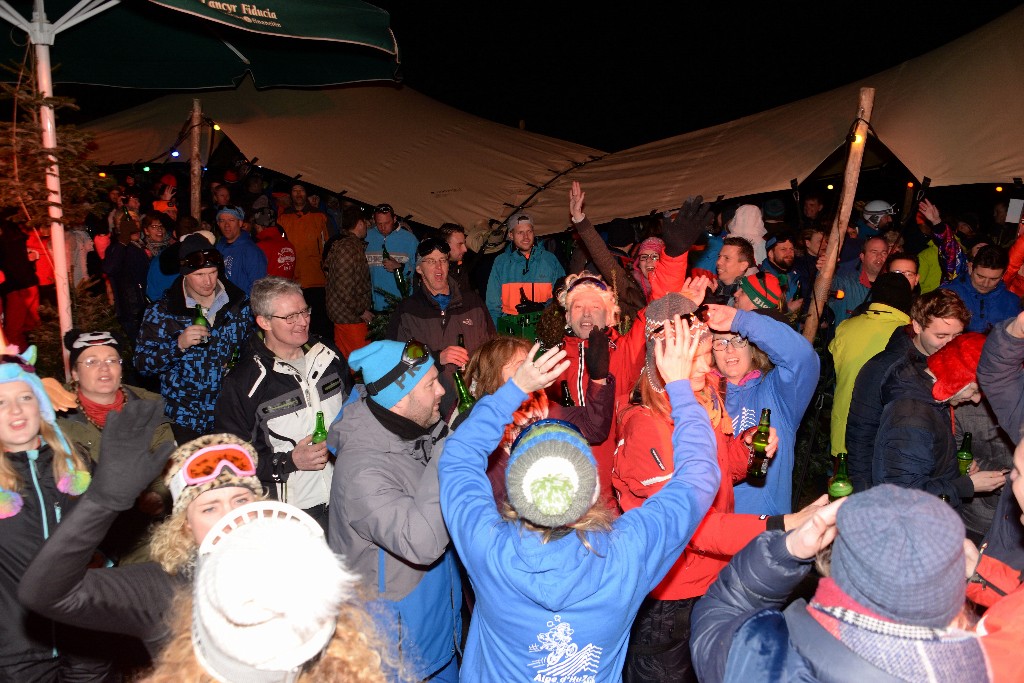 ../Images/Apres ski feest Drinkebroeders 177.jpg